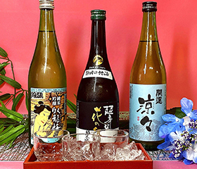 スタッフ厳選　静岡県の酒蔵限定<br />三種きき酒セット  1,200円<small>(税込) </small><br />各種 一合　1,200円<small>(税込) </small>